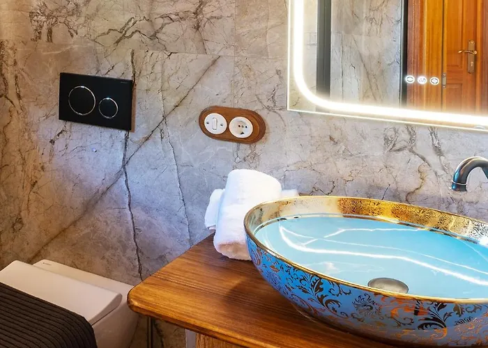 Serenitas فيلة أرونا