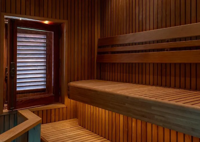 فيلة Serenitas أرونا