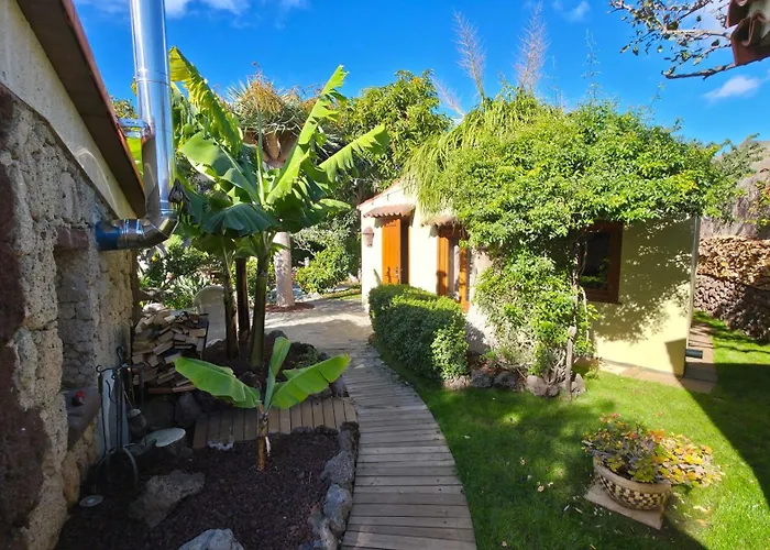 Serenitas فيلة أرونا