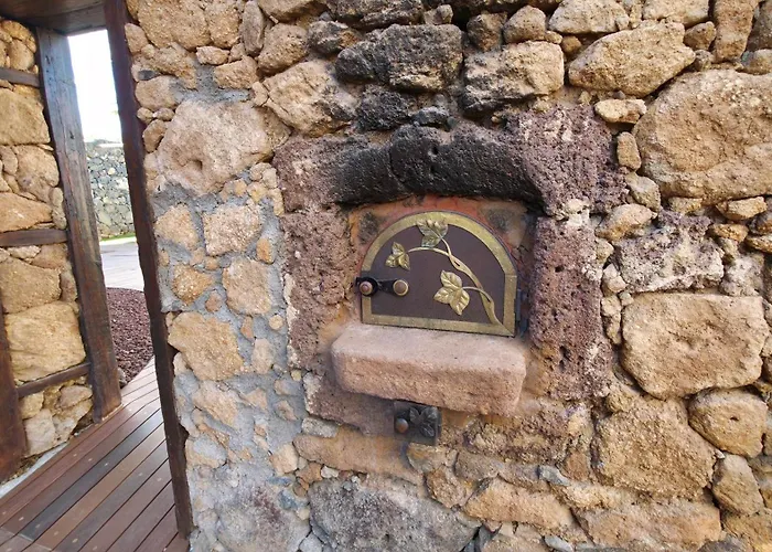 Serenitas فيلة *