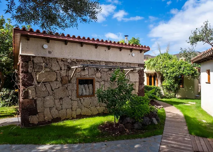 فيلة Serenitas *