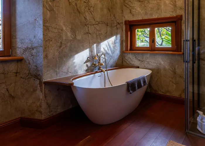 Serenitas فيلة أرونا