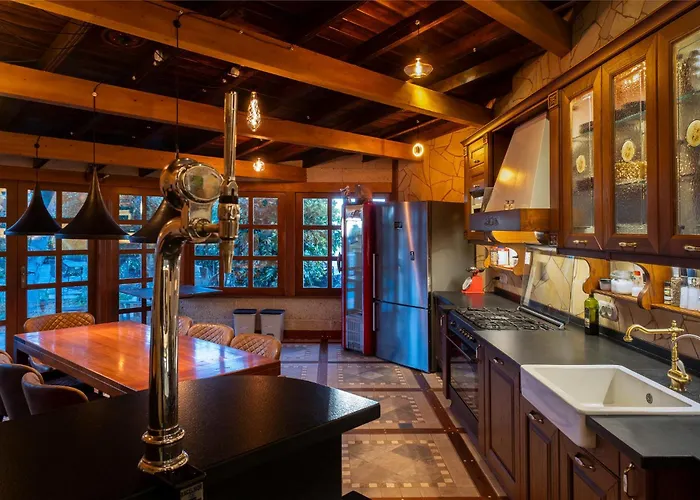 فيلة Serenitas أرونا