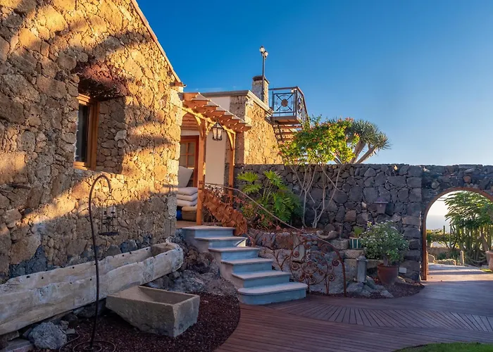 Serenitas أرونا