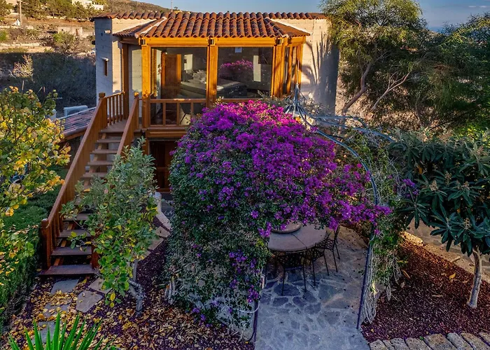 Serenitas أرونا