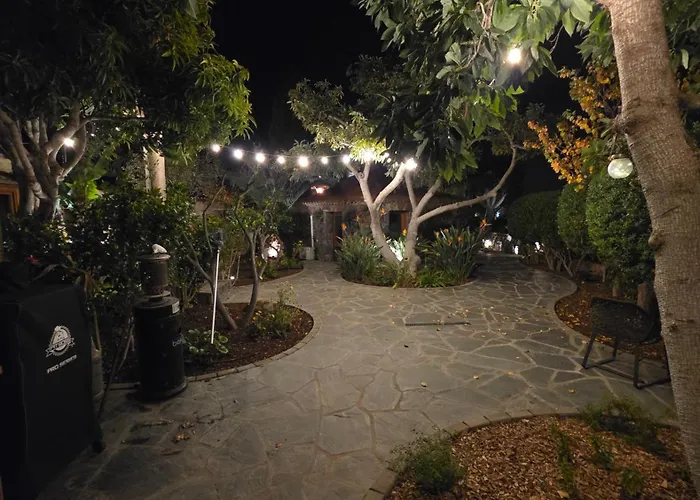 فيلة Serenitas أرونا