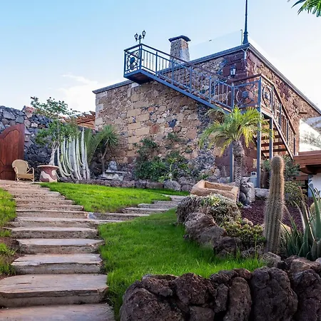 Serenitas Villa